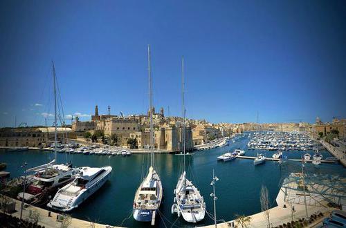 Time in Malta? - Clock